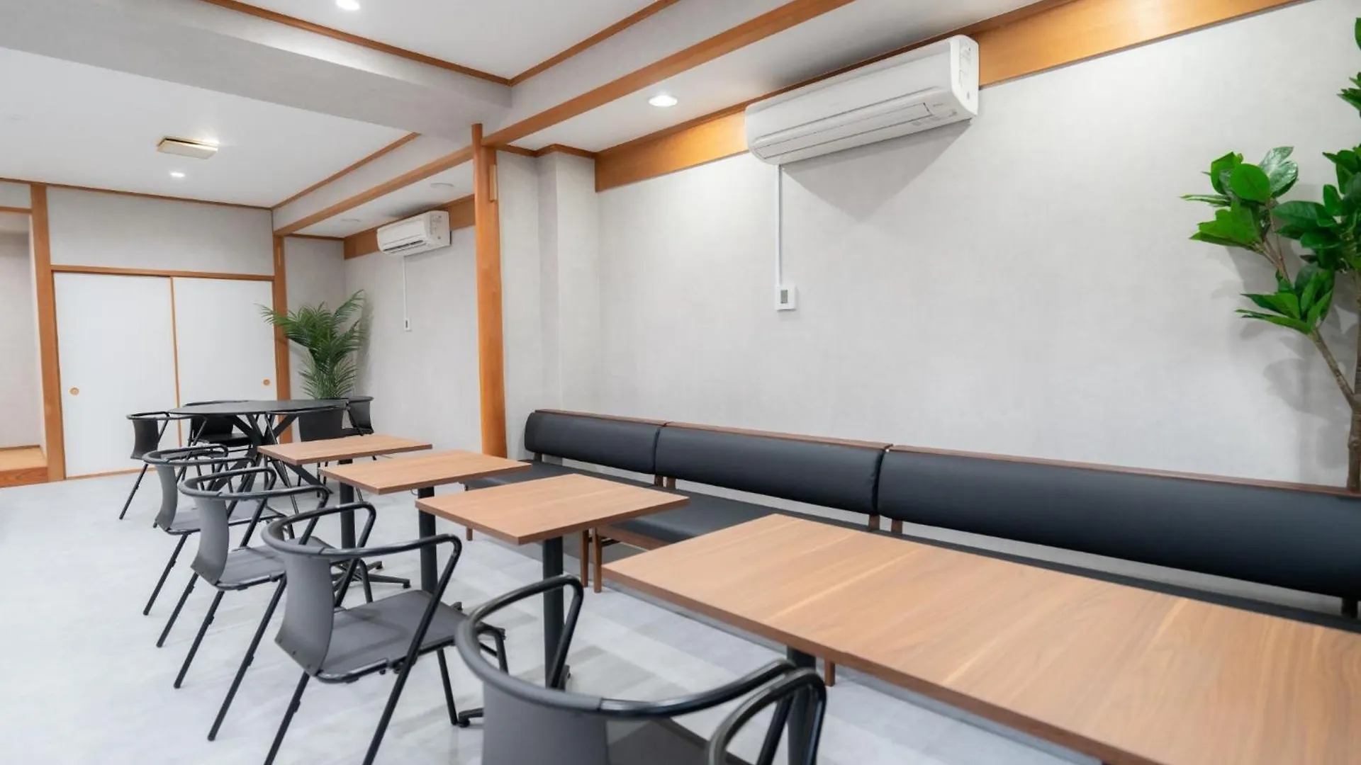 Hotel Casa G,S, - Vacation Stay 52558V Ósaka
